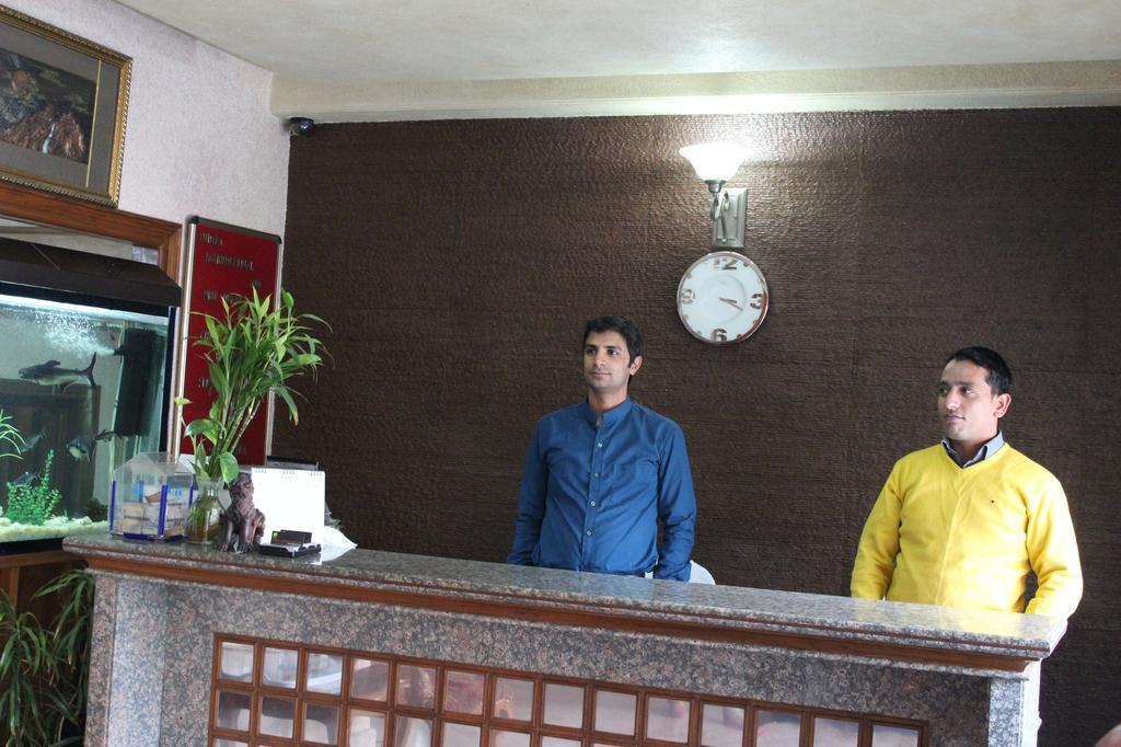 Indira International Inn New Delhi Exterior photo