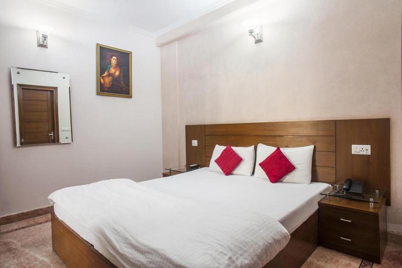 Indira International Inn New Delhi Exterior photo